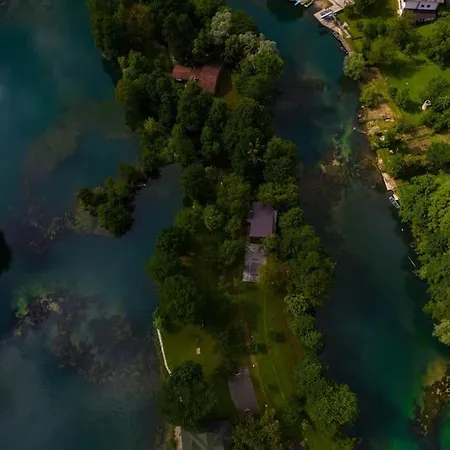 Holiday home Orah House, A Unique And Unforgettable Vacation On A Private Island *
