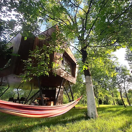 Orah House, A Unique And Unforgettable Vacation On A Private Island Vakantiehuis *